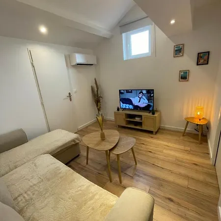 T1 Bis A 10 Min A Pied De La Du Mourillon Apartamento *