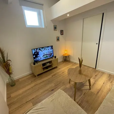 T1 Bis A 10 Min A Pied De La Du Mourillon Apartamento